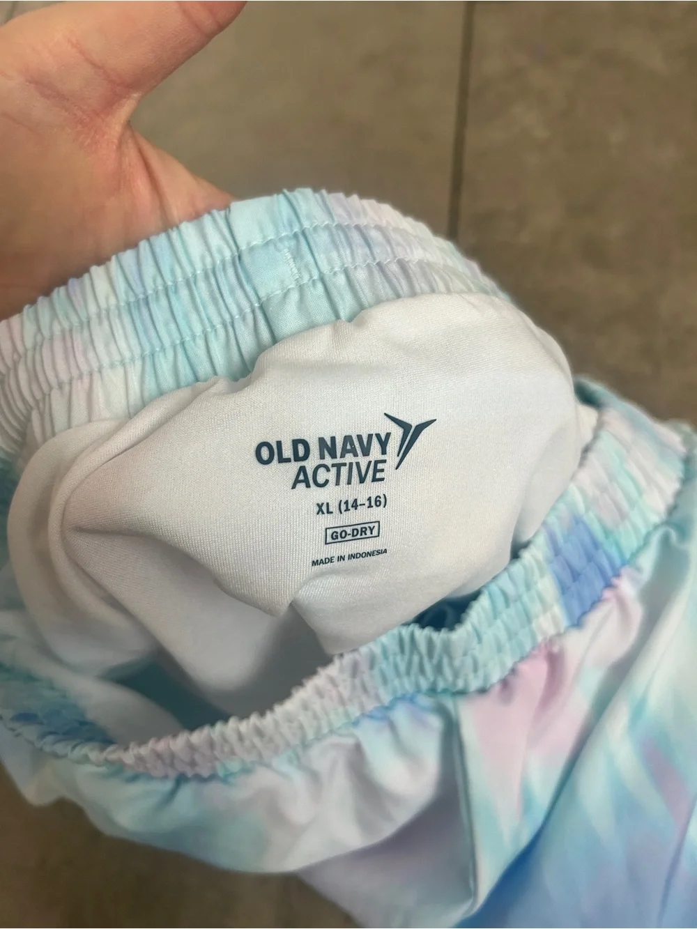 Girls Old Navy active multi watercolor pastel athletic shorts XL (14-16)